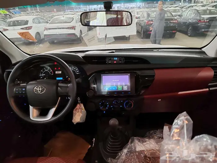 تويوتا هايلوكس ديزل غمارتين GL موديل 2025 11