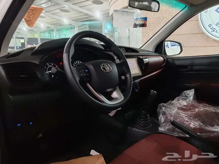 تويوتا هايلوكس ديزل غمارتين GL موديل 2025 10