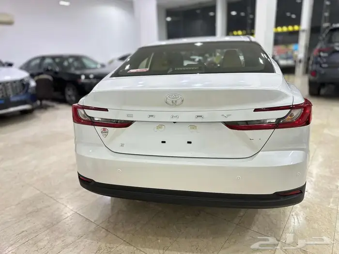 تويوتا كامري E استاندر 2025 سعودي عبد اللطيف جميل 6