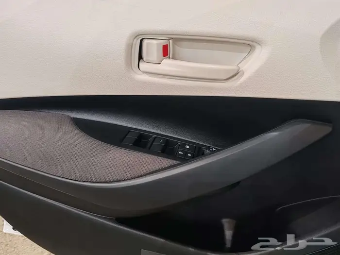 تويوتا كورولا 2.0 موديل 2026 13