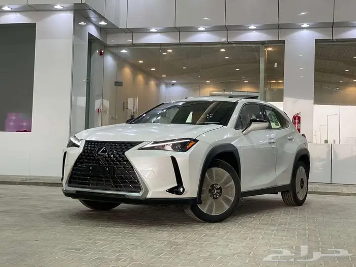 لكزس UX 300 H فل كامل هايبرد 2025 - خليجي - عرض نهايه العام 13