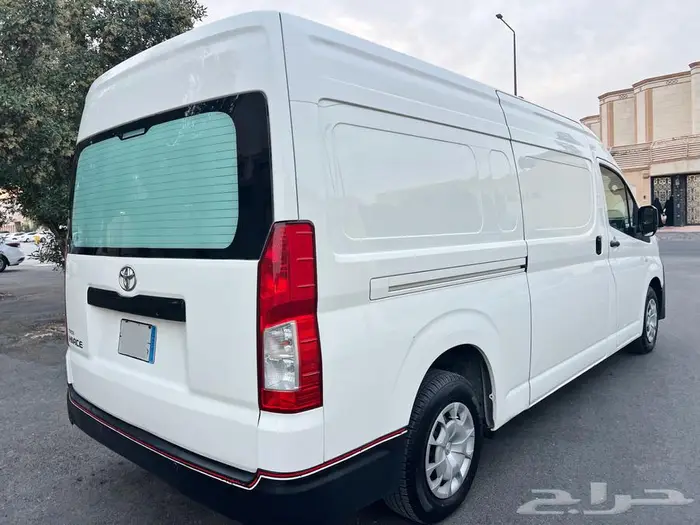 باص تويوتا هايس ثلاجه تجميد 2021 ديزل سقف عالي 4