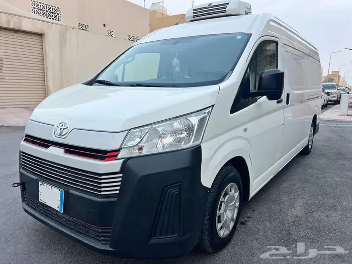 باص تويوتا هايس ثلاجه تجميد 2021 ديزل سقف عالي 2