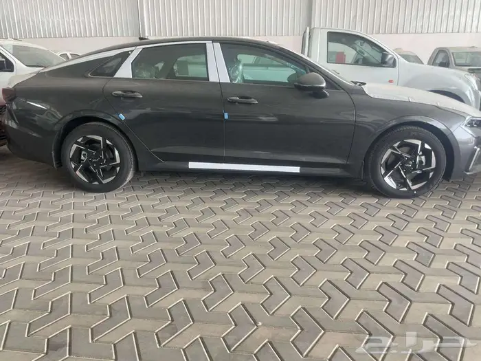 كيا كي 5 ستاندر مطور 2026 1