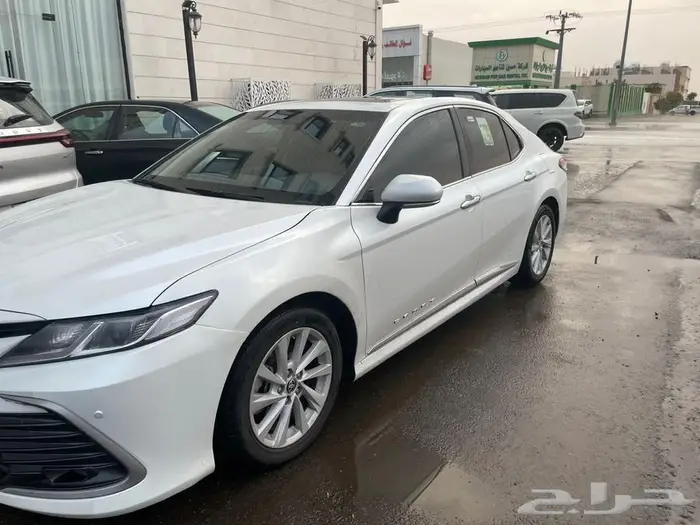 للبيع كامري2023 1