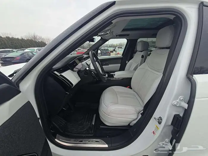 رنج سبورت 2023 بسعر 338 الف واصل للبيت 4