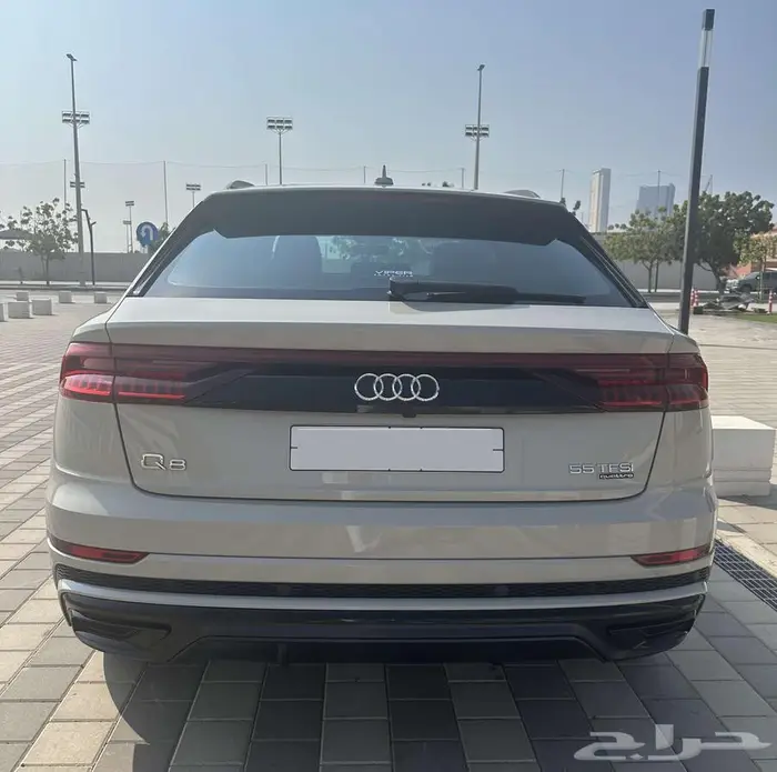 Audi Q8 S-Line Black Edition 2