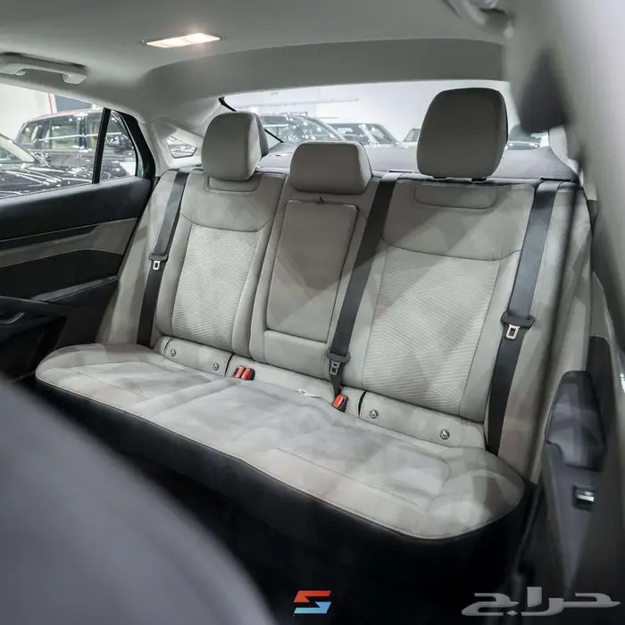 فورد توروس امبيانتي 2026 و ترند 13