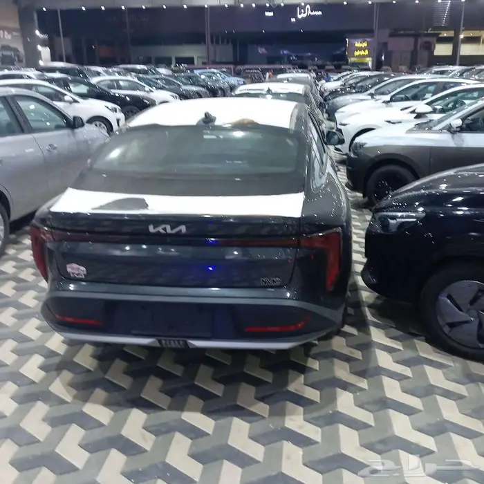 كيا 4 نص فل واستاندر موديل 26 بأسعار حصريه 11