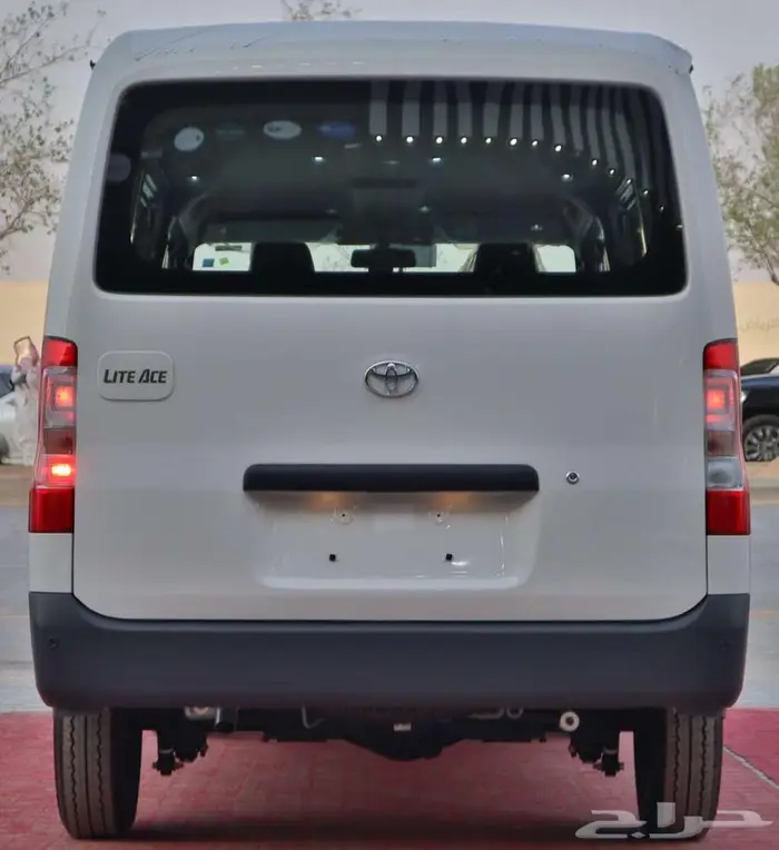 تويوتا لايت اس فان بنزين 2025 سعودي متوفر جير عادي و تماتيك 11