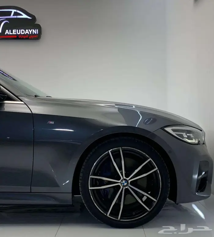 بي ام دبليو 330i 2021 4