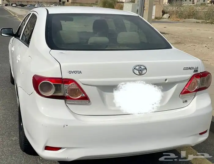 للبيع تويوتا كورولا 2012 2