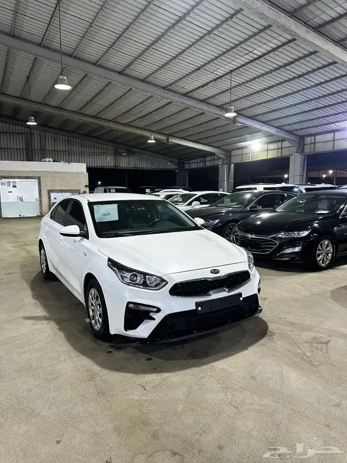 كيا سيراتو ابيض 2021 بنزين وارد كوريا 3