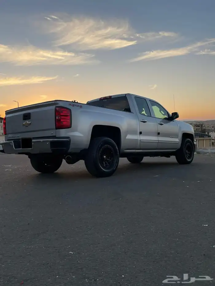 شفرولية سلفرادو دبل غمارة ونص للبيع نظيف جدا 7