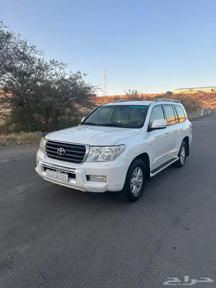 (((تم البيع)))لاندكلوزر 60 عام مخزن 0