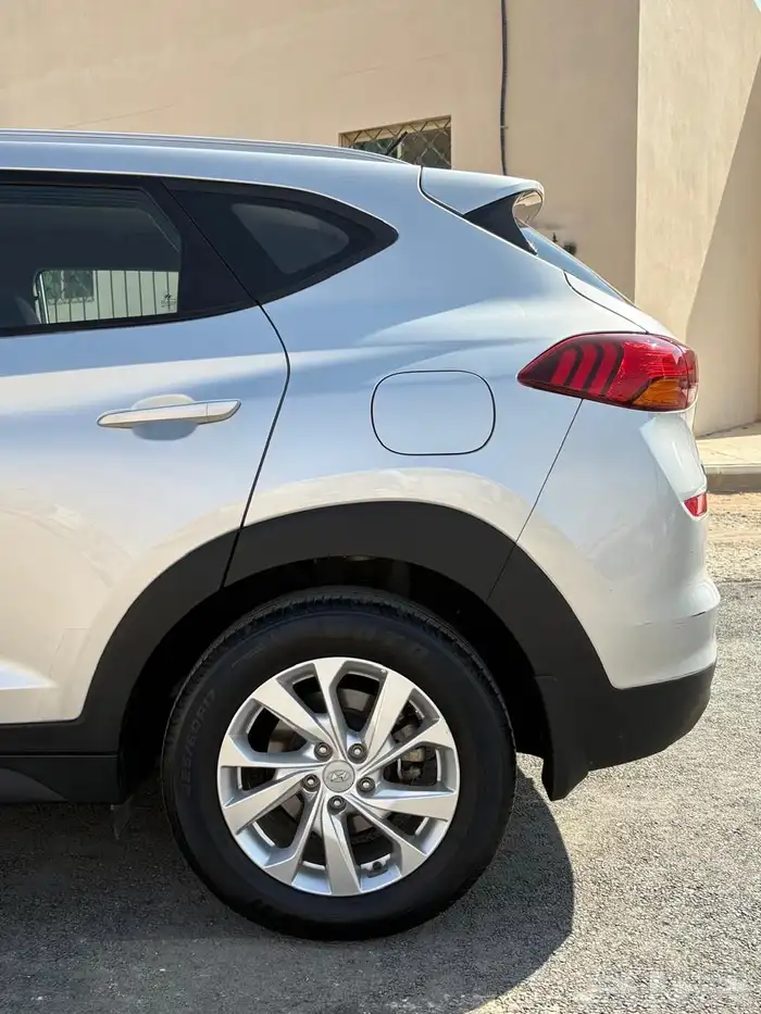 توسان دبل مخزن 8