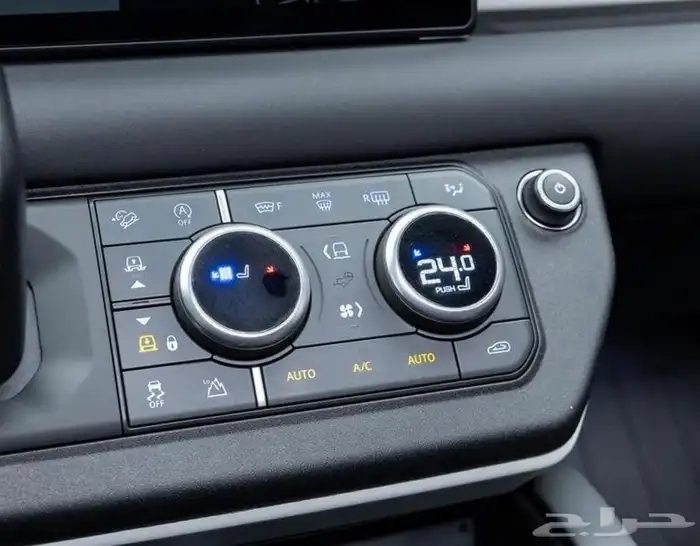 للبيع ديفندر 2024 -SE- ممشى قليل جدا وار كندا 9