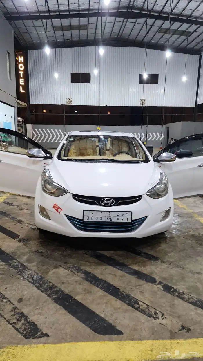 إلنترا فل كامل 2013 وكالة ممشى 400 نضيفة جدا 1