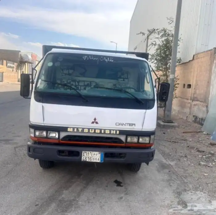 دنه للبيع فئة GL مستعملة للبيع جير عادي يزل ممشى 250 الف كم 2