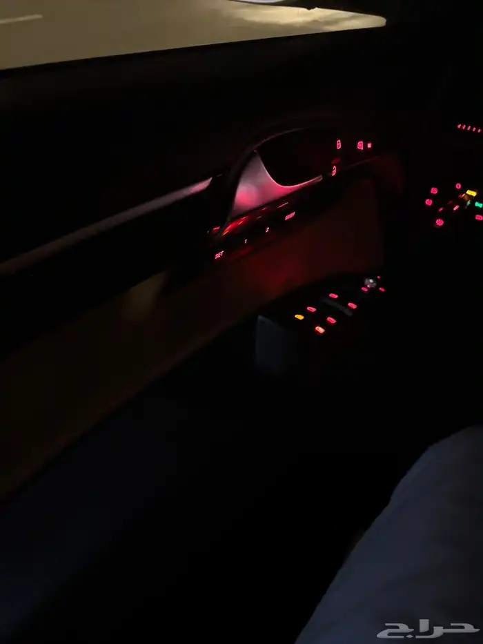 اودي Q7 2010 نضيف جدا 7