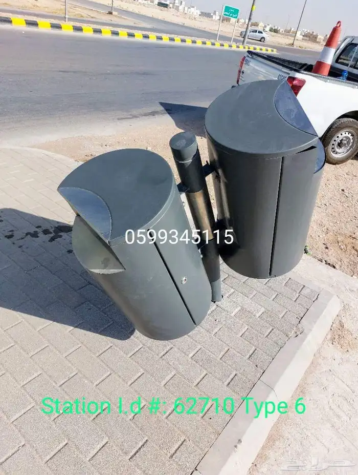 علب القمامة الصناعية المثبتة على عمود معدني 1