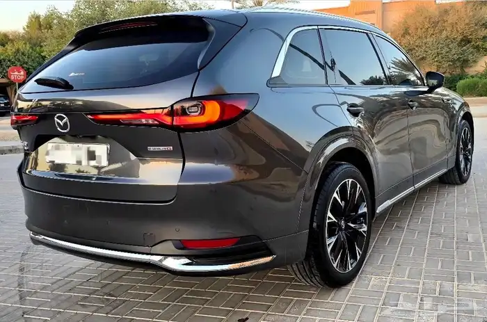 Mazda cx90 full option 6