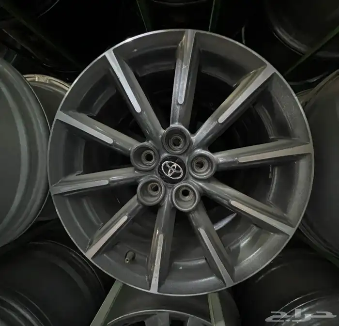 جنوط كورولا مقاس  16 اصلي وكالة 0