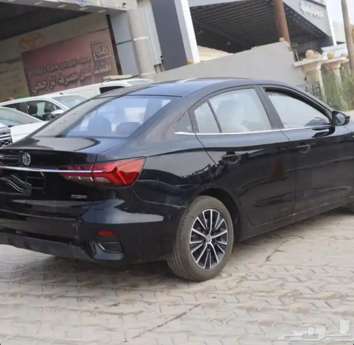 الشكل الجديد MG 5 ستاندر وكمفورت 2025 2