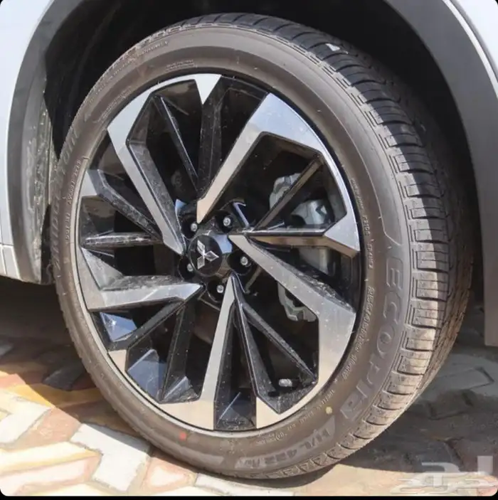 متسوبيشي اوتلاندر 2025 6