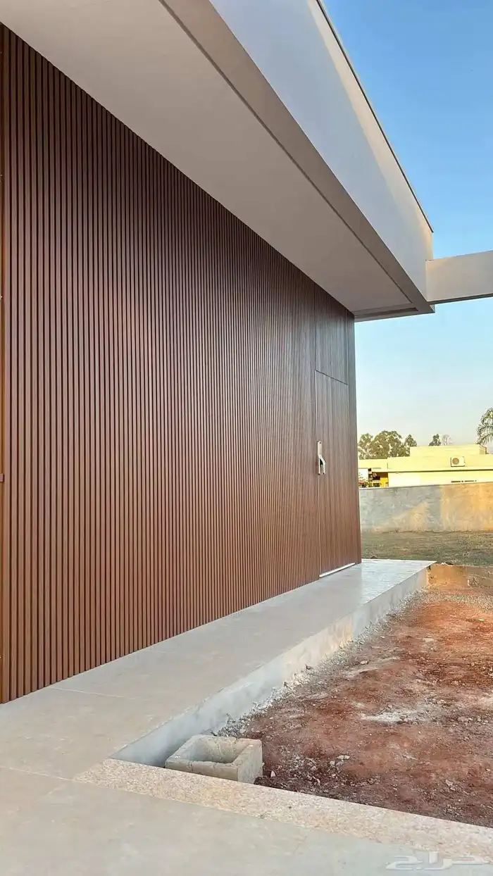 جلسات خارجية وغرف زجاجية واحواض زراعية 4