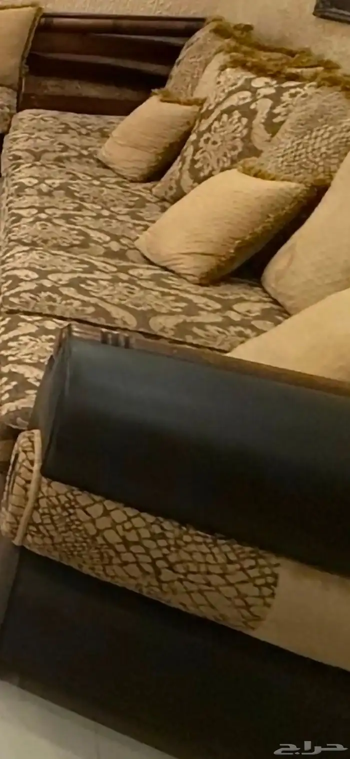 جلسة كنب متصل مستعملة نظيفة 4جهات 2