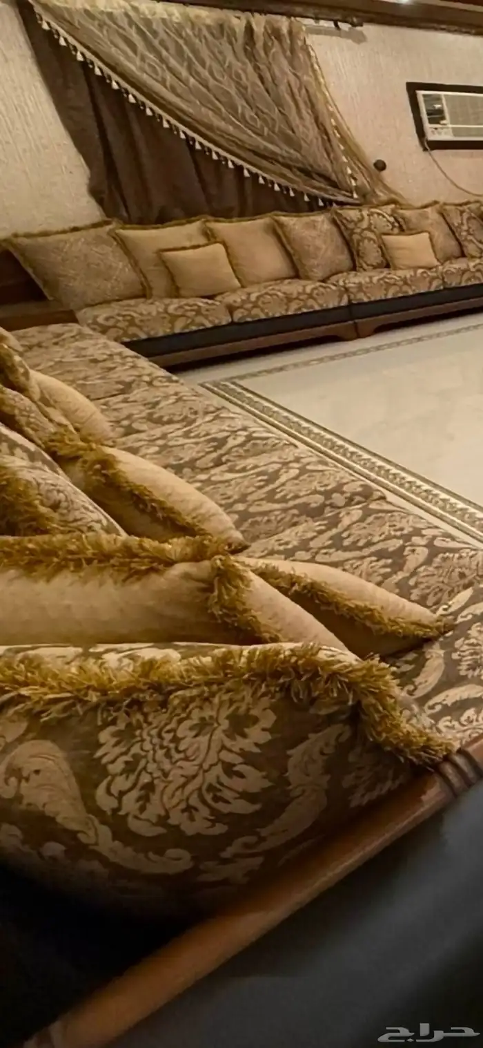 جلسة كنب متصل مستعملة نظيفة 4جهات 1