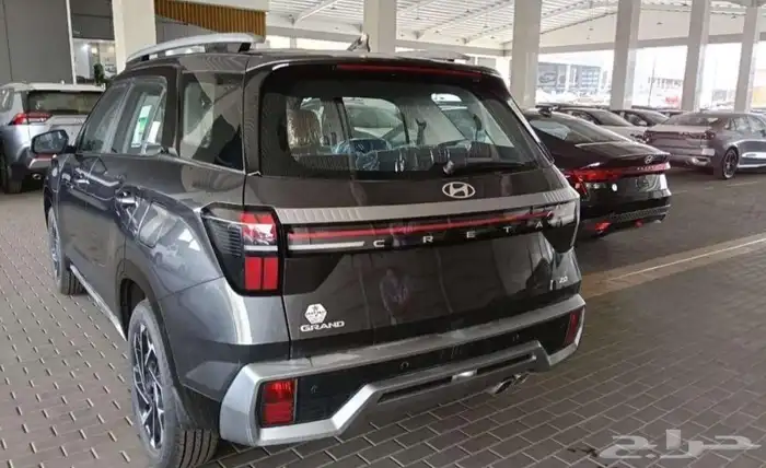 هيونداي كريتا جراند 2.0 سمارت 7مقاعد موديل 25 5