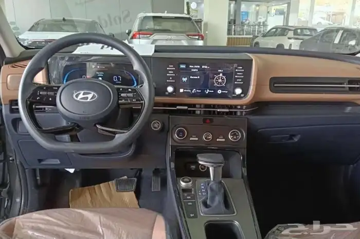 هيونداي كريتا جراند 2.0 سمارت 7مقاعد موديل 25 1