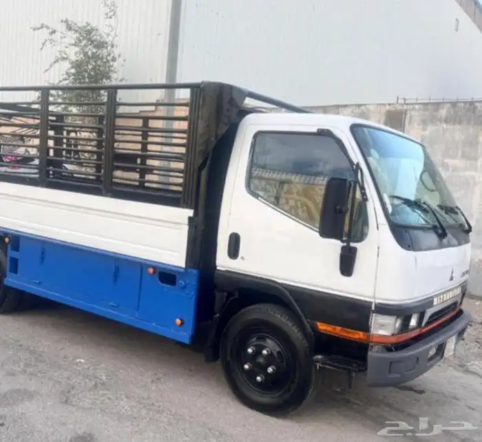 دنه للبيع فئة GL مستعملة للبيع جير عادي يزل ممشى 250 الف كم 4