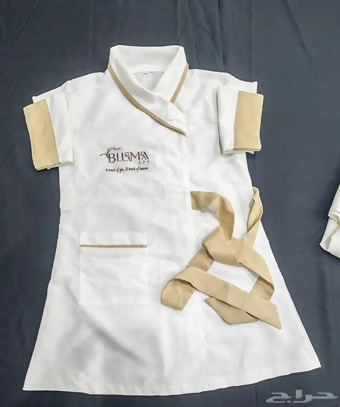 سكراب أنيق ومريح لأصحاب صالونات التجميل والمساج  بتصميم أبيض 1