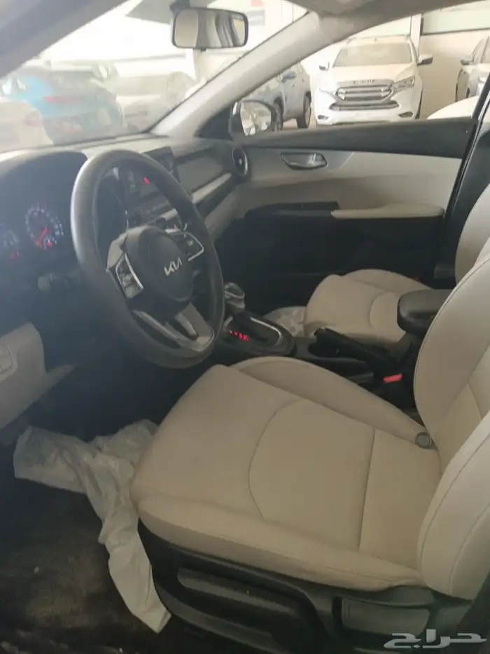 كيا سيراتو 2022 4