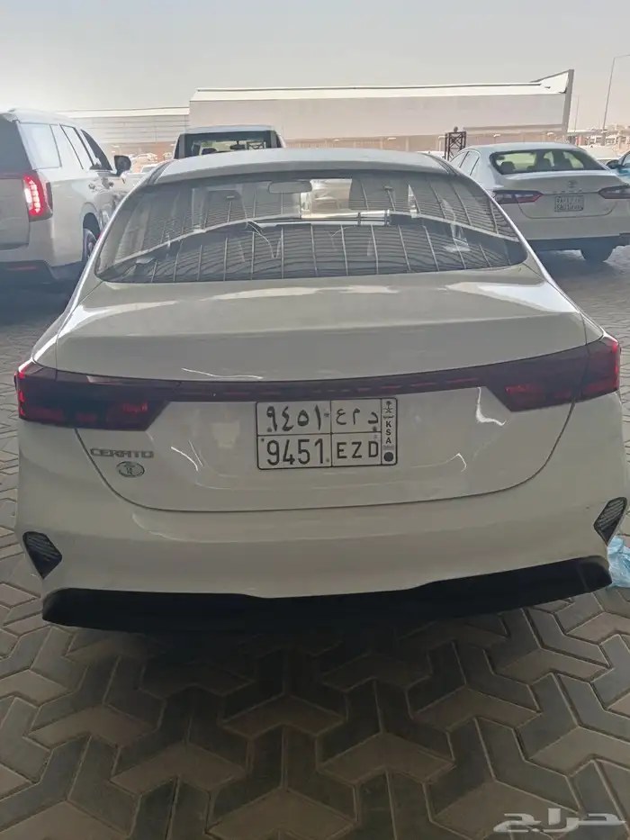 كيا سيراتو 2022 3