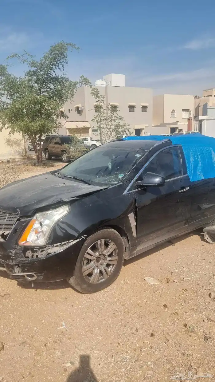 سيارة كاديلاك اس ار اكس 2012 مصدوم للبيع 0