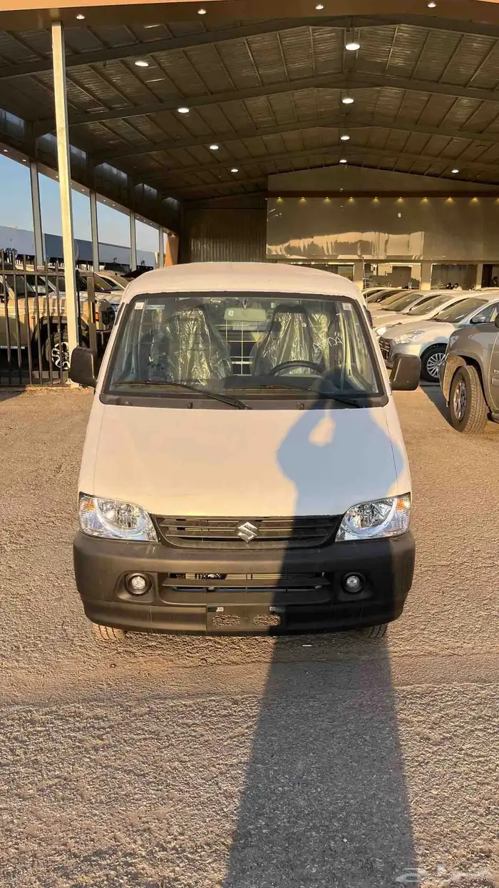 ايكو فان من سوزوكي الاقتصاد مع المتانة في وقت واحد 5