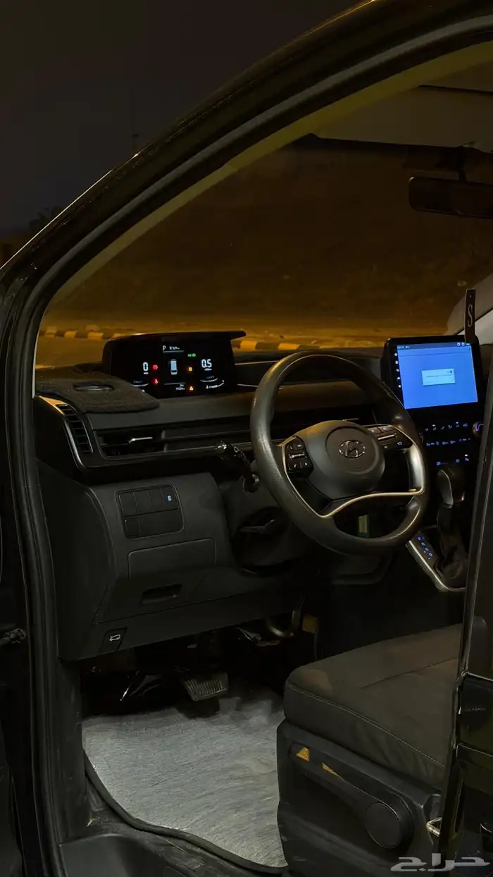 للبيع استاريا 2022 ممشى قليل 4