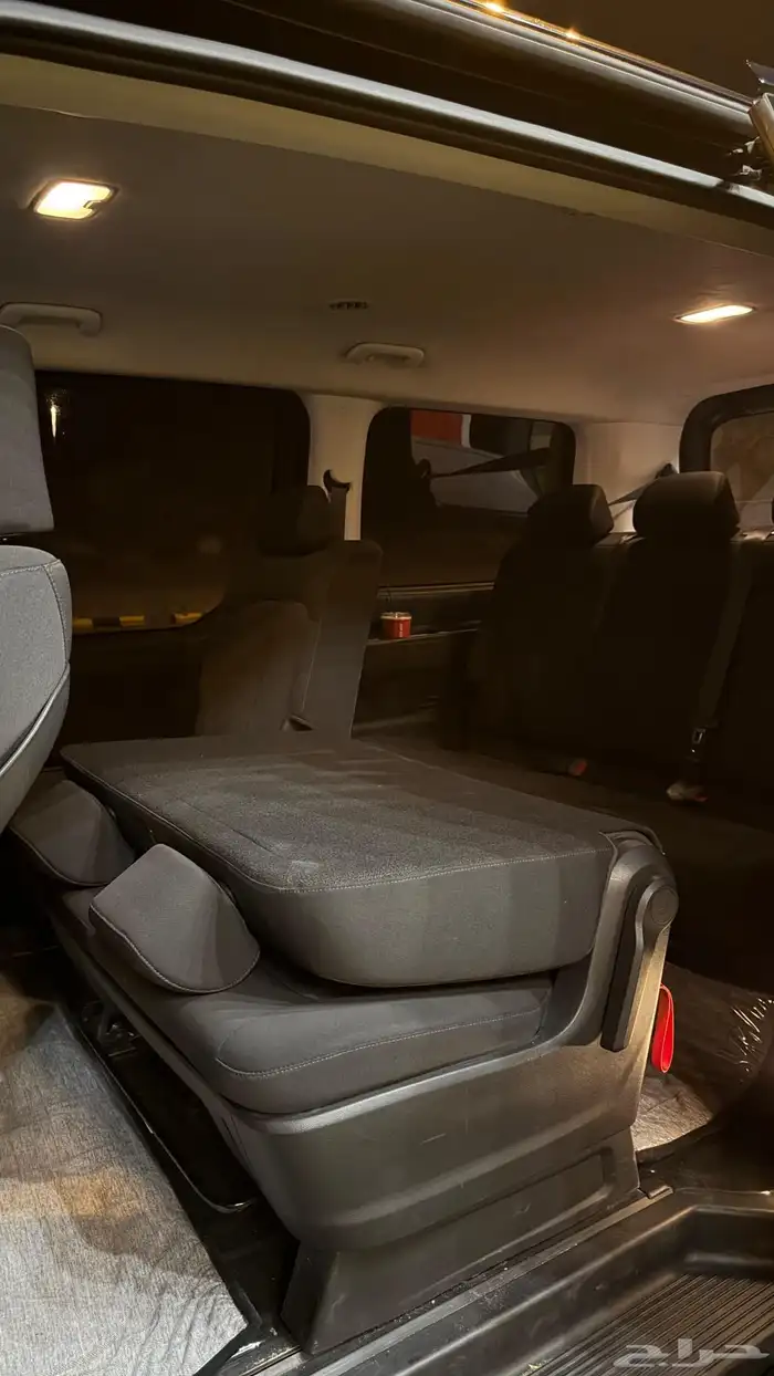 للبيع استاريا 2022 ممشى قليل 12