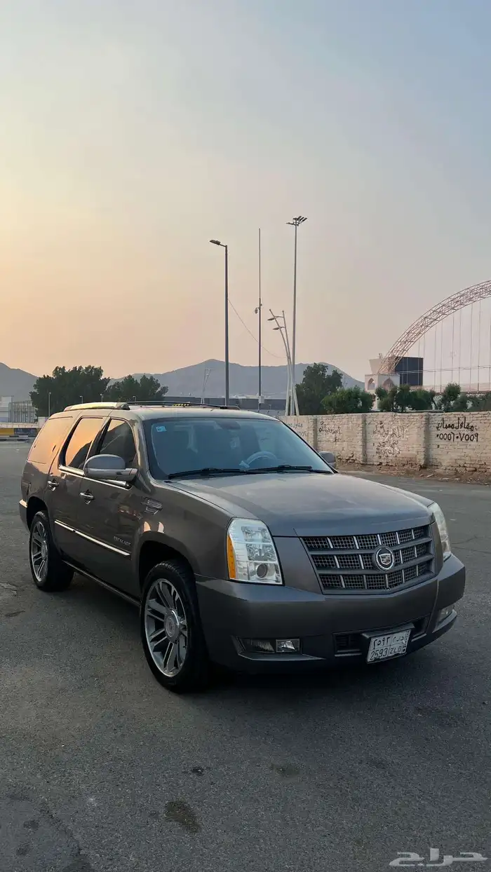 كاديلاك اسكاليد 2013 sport 1