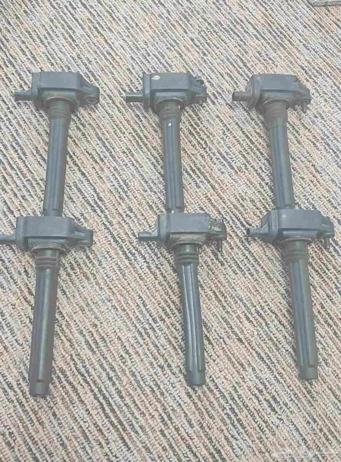 للبيع كويلات نظيفه تشارجر 2013 6 سرندل ب200 ريال 0