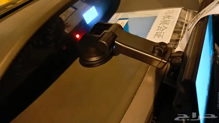 شاشه سياره بحجم 7 انش 4