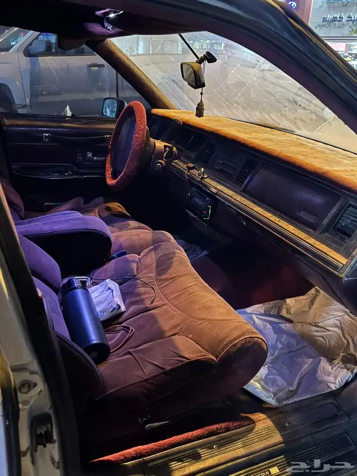 لينكون تاون كار 1991 3