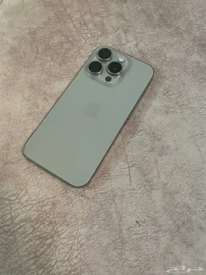 آيفون 15 برو نظيف جدا ب 2100 0