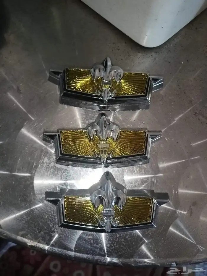 تمثال صناعه تيوان قديم 0