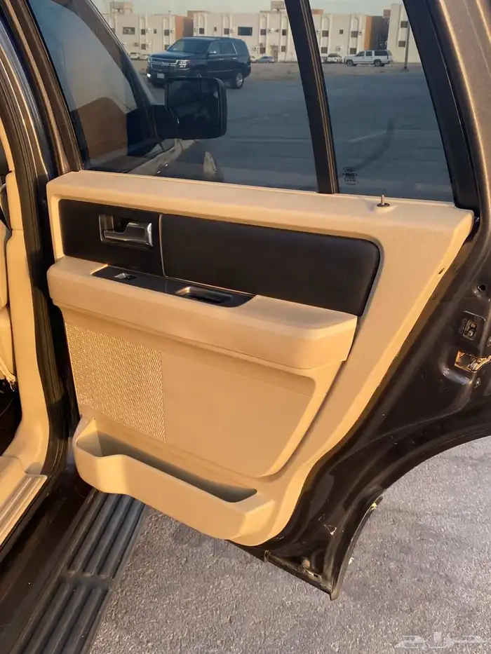 فورد اكسبيدشن 2016 نص فل قصير 18