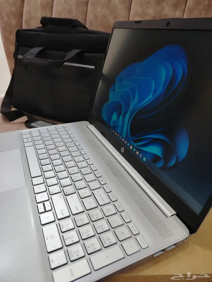 لبتوب اتش بي موصفات قوي ينفع لي تصاميم 5